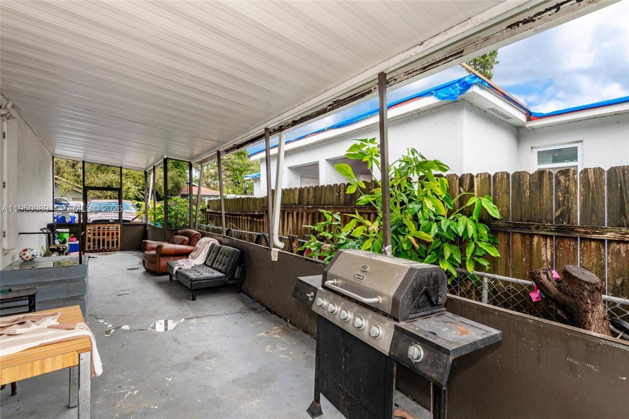 110 NW 58th St, Miami, FL 33127 Photo