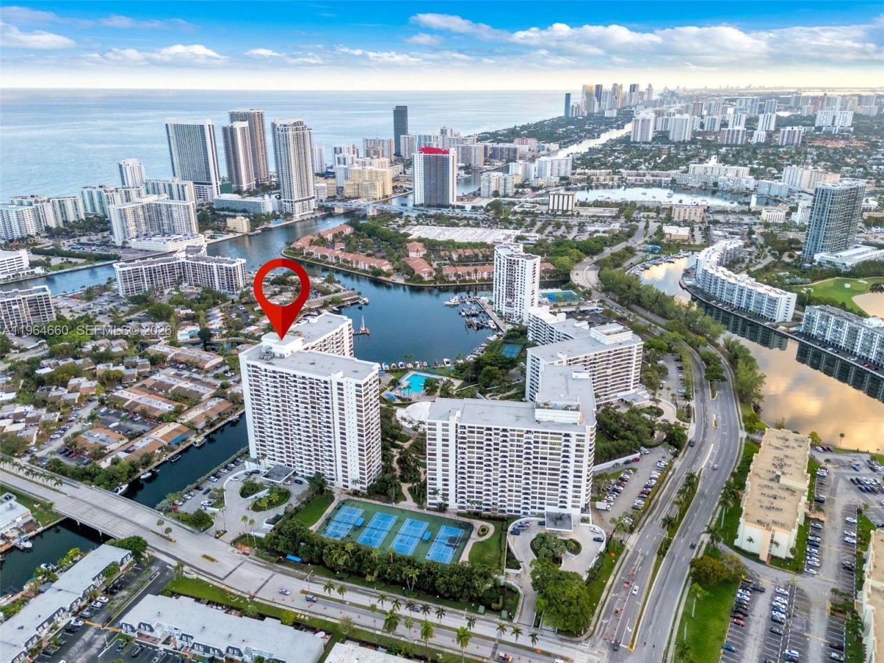 600 Three Islands Blvd, Unit 1214, Hallandale Beach, FL 33009 Photo