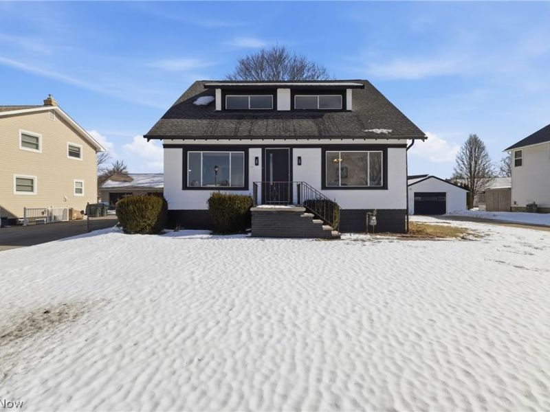 3315 Charles Street, Cuyahoga Falls, OH 44221 Photo 1