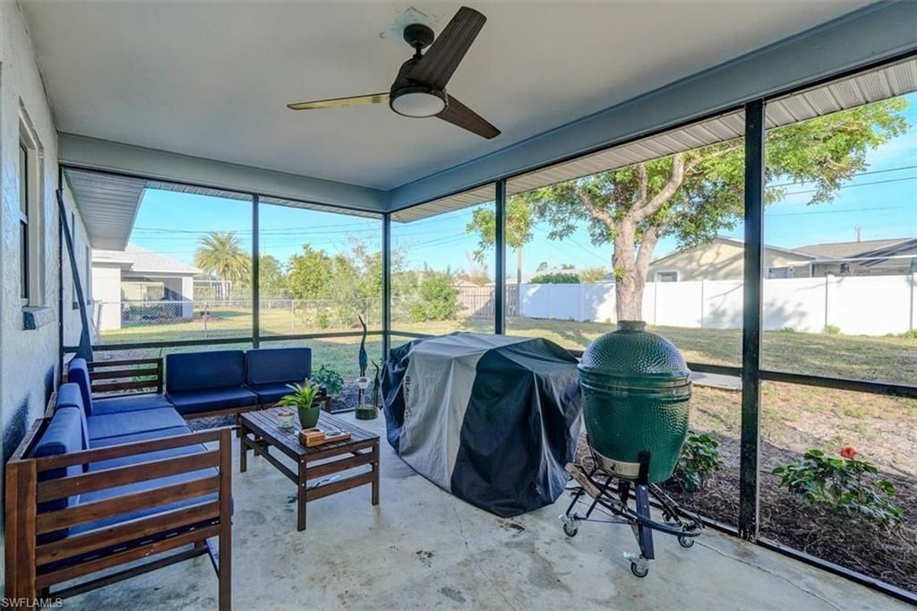 305 SE 14th Ter, Cape Coral, FL 33990 Photo