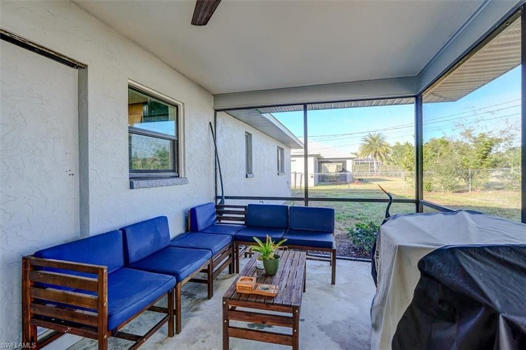 305 SE 14th Ter , Cape Coral, FL 33990 Photo