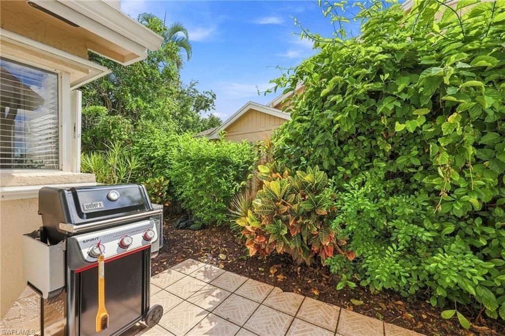 2608 Sailors Way, Unit 122, Naples, FL 34109 Photo