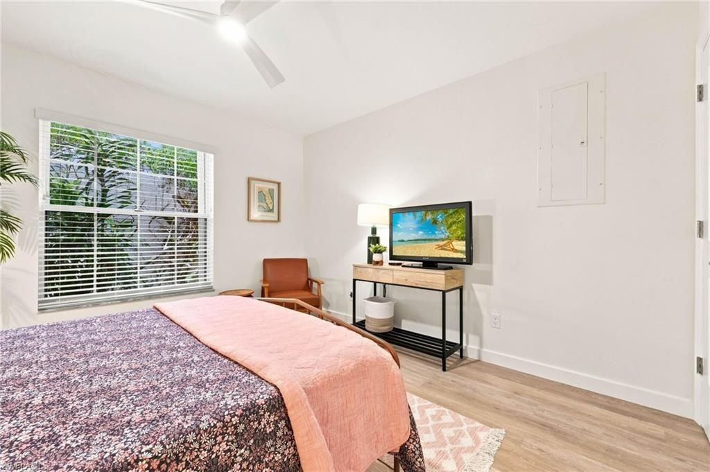 2608 Sailors Way, Unit 122, Naples, FL 34109 Photo