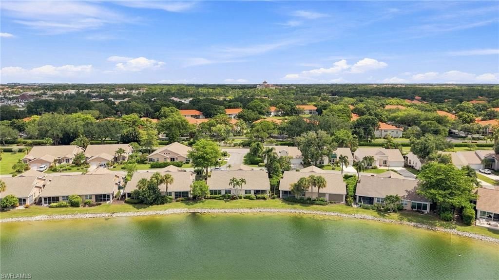 2608 Sailors Way, Unit 122, Naples, FL 34109 Photo