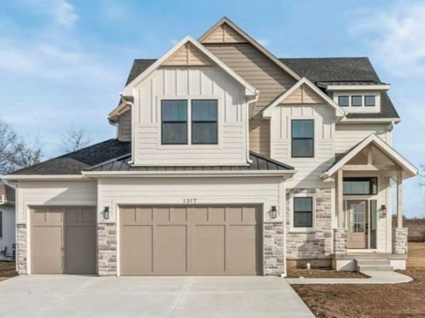 1317 Larson Avenue, Warrensburg, MO 64093