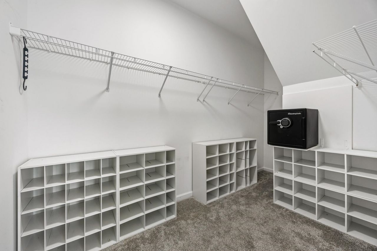 2783 Coopers Ct. Photo 26