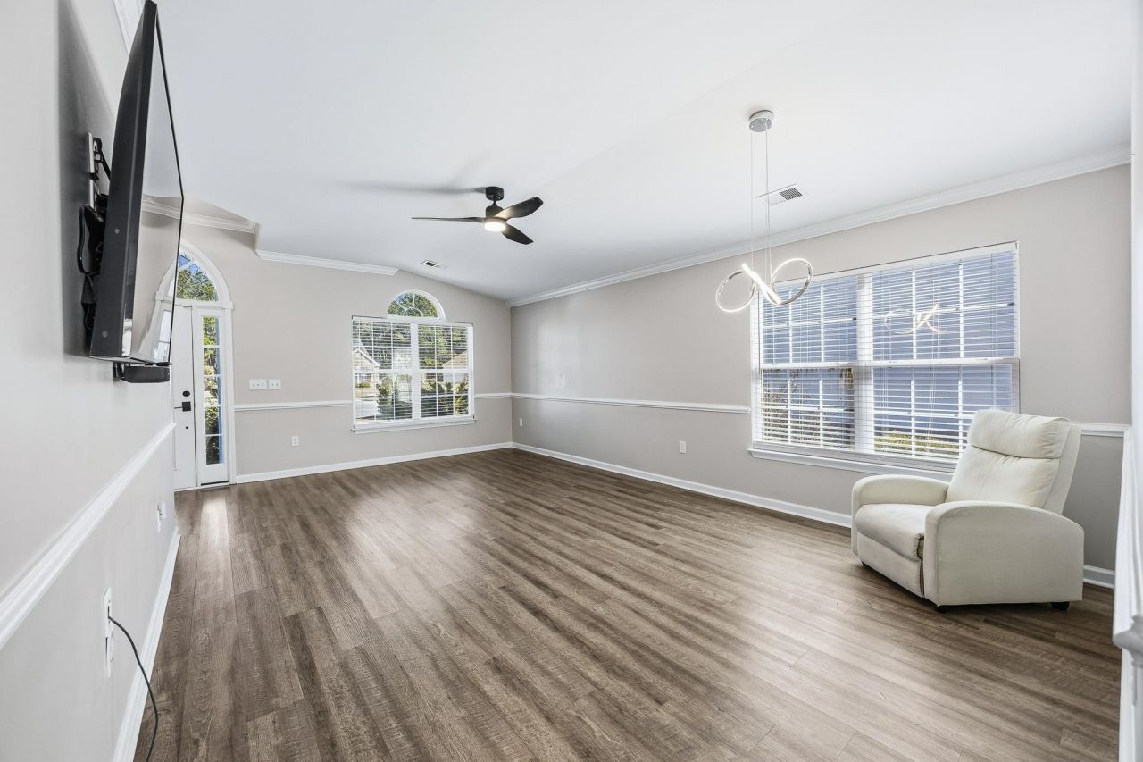 2783 Coopers Ct. Photo 6