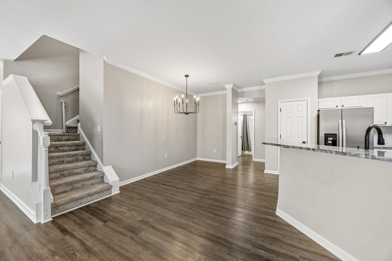 2783 Coopers Ct. Photo 8