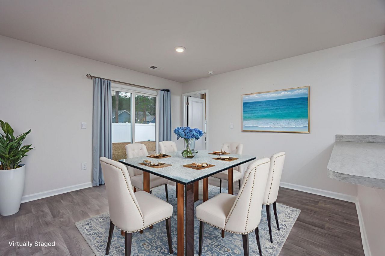 884 Freestyle Ct. Photo 15