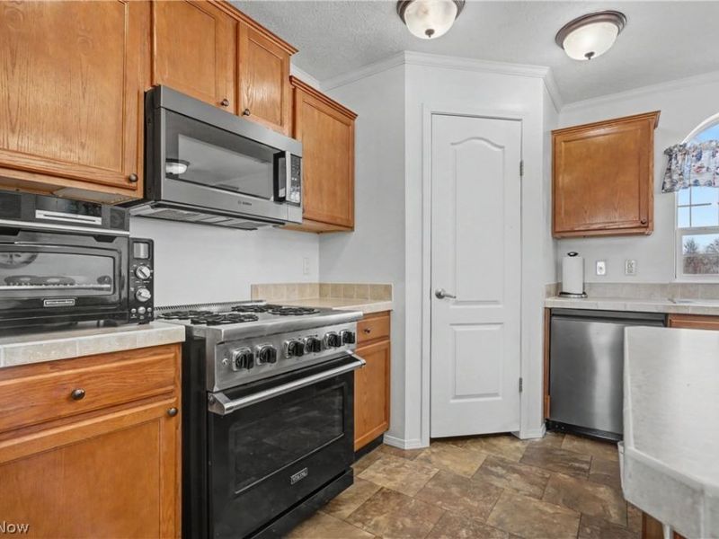 7001 Marble Road NE, Kensington, OH 44427 Photo 3