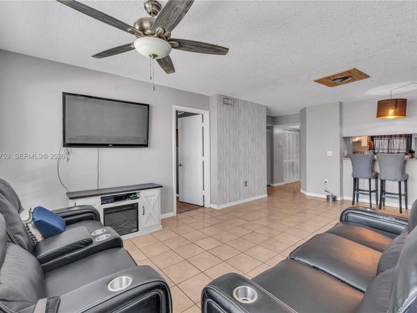 3282 NW 103rd Ter, Unit 205-A, Coral Springs, FL 33065