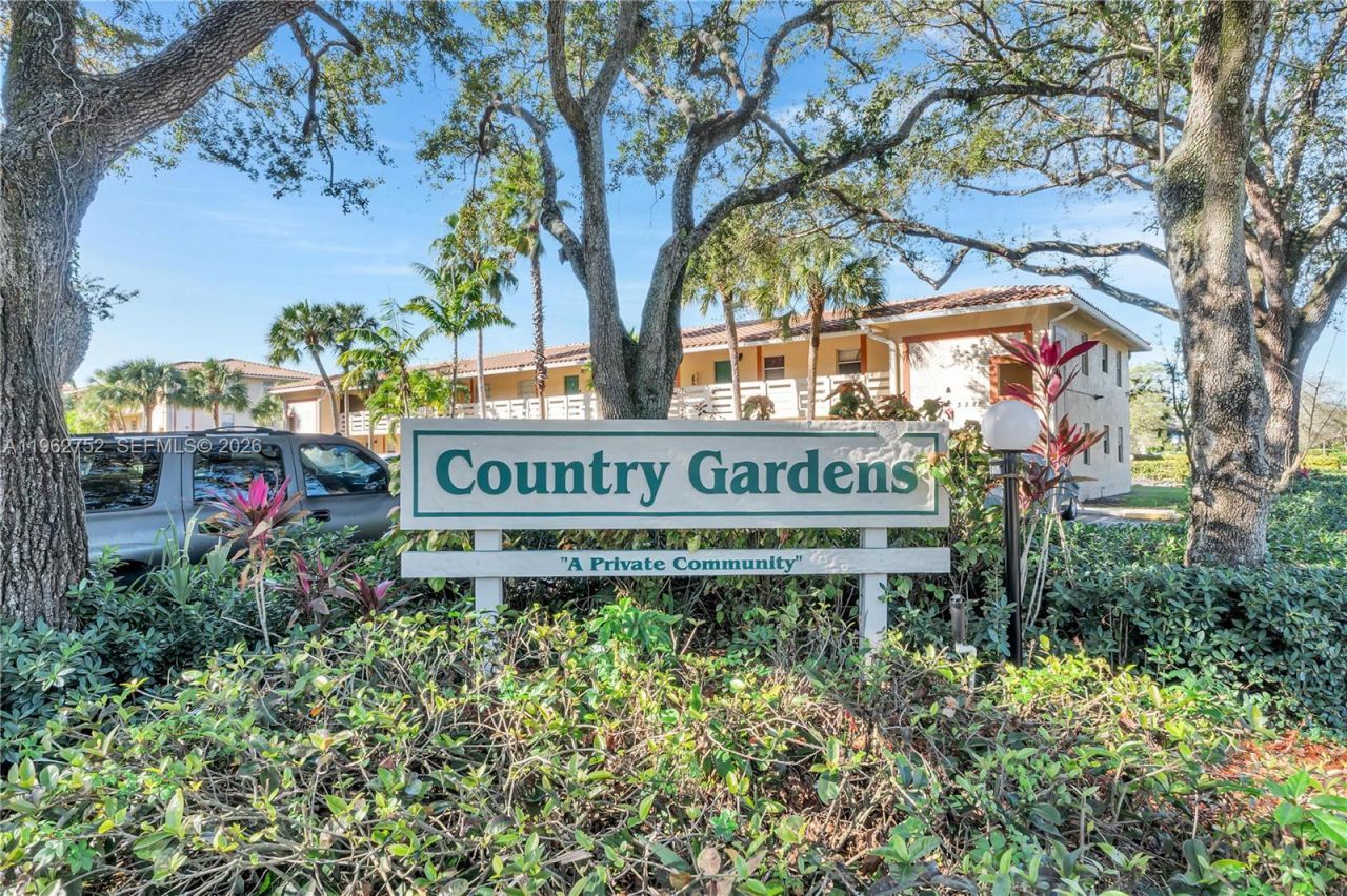 3282 NW 103rd Ter, Unit 205-A, Coral Springs, FL 33065 Photo