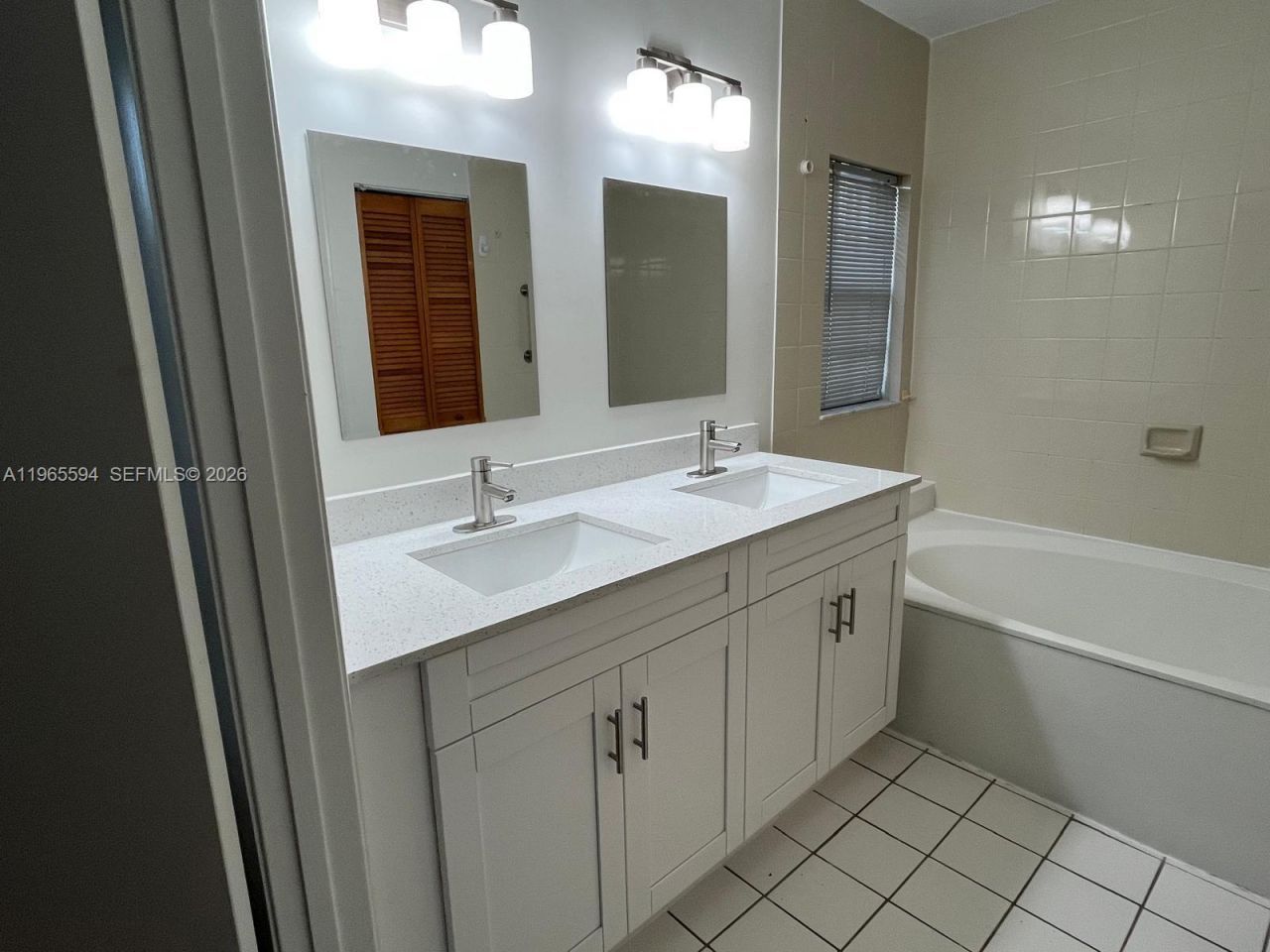 13929 SW 102 Nd Ter, Miami, FL 33186 Photo