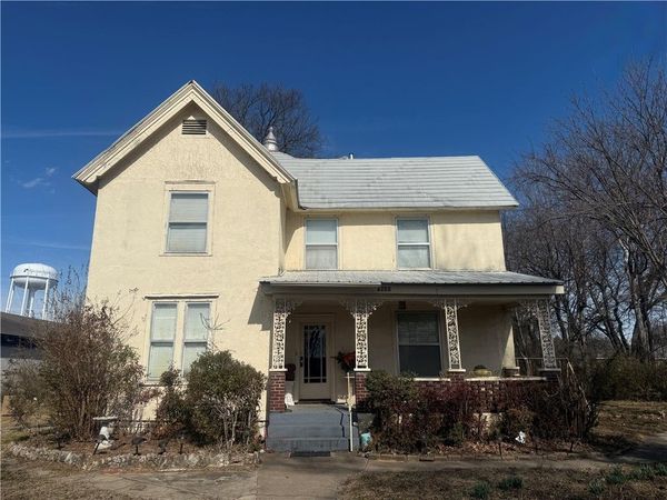 1455 Main Street , Siloam Springs, AR 72761