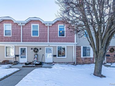 45860 Kensington Street, Utica, MI 48317