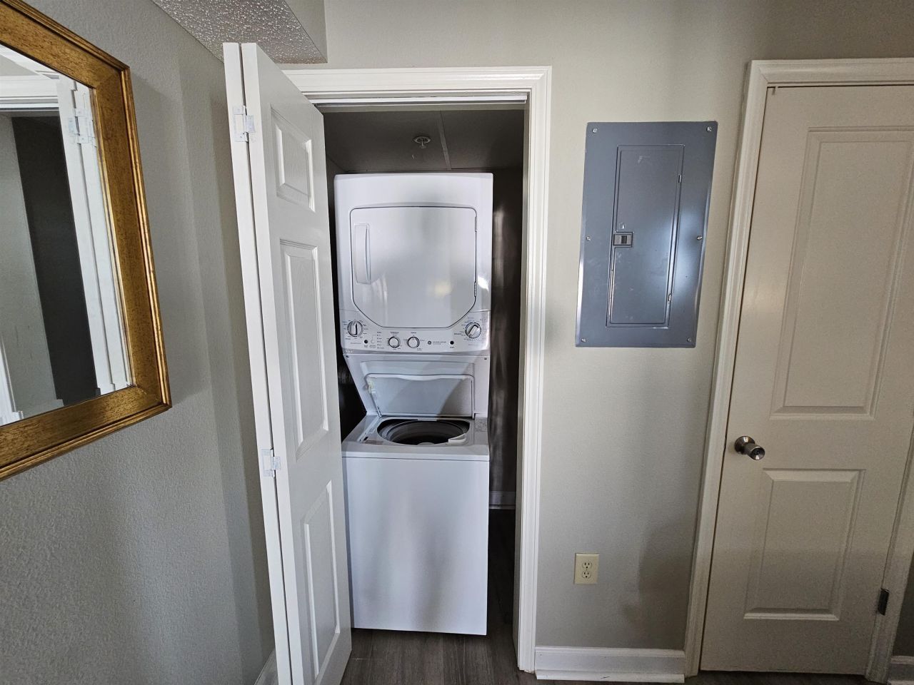 5300 N Ocean Blvd. Photo 4