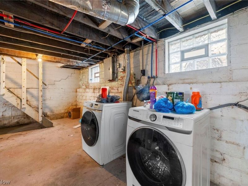 3997 W 22nd Street, Cleveland, OH 44109 Photo 19