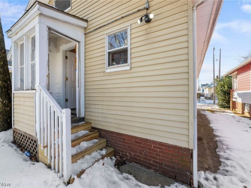 3997 W 22nd Street, Cleveland, OH 44109 Photo 24