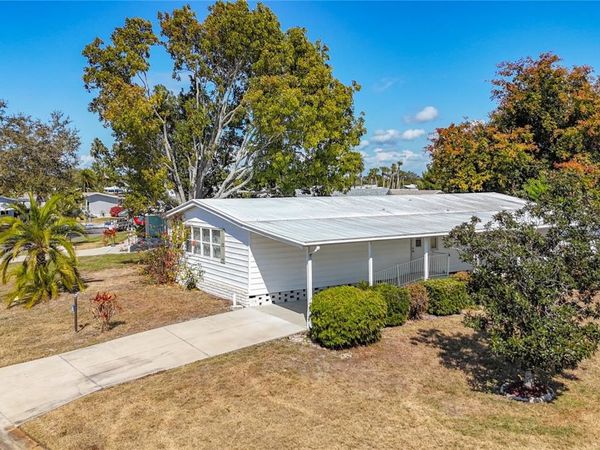 8430 IMPERIAL LAKE CIRCLE, PALMETTO, FL 34221