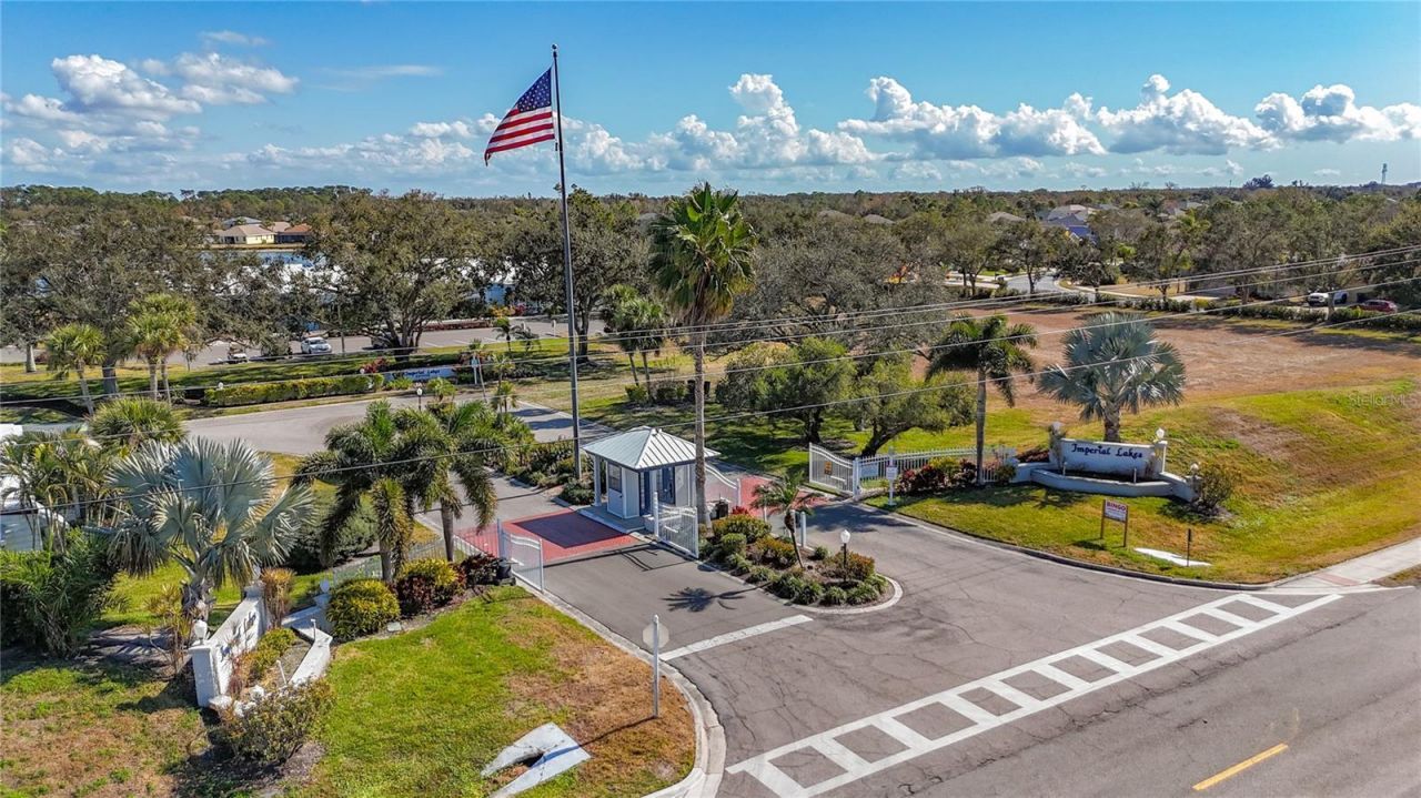 8430 Imperial Lake Circle, Palmetto, FL 34221 Photo