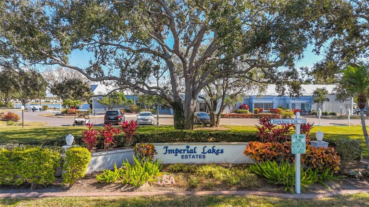 8430 Imperial Lake Circle, Palmetto, FL 34221 Photo