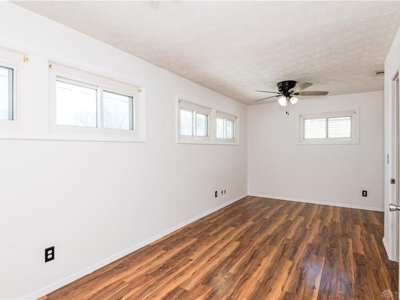 287 N American Boulevard, Vandalia, OH 45377 Photo 21