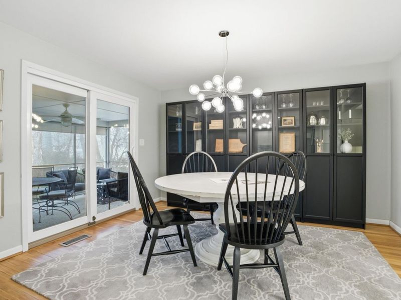 343 N Cassady Avenue, Columbus, OH 43209 Photo 14