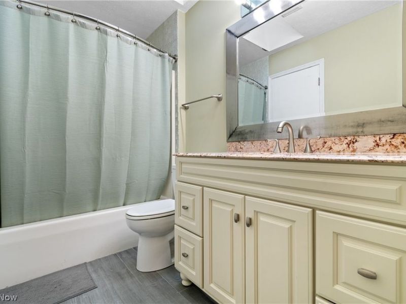 695 Hillcrest Drive, Wadsworth, OH 44281 Photo 17