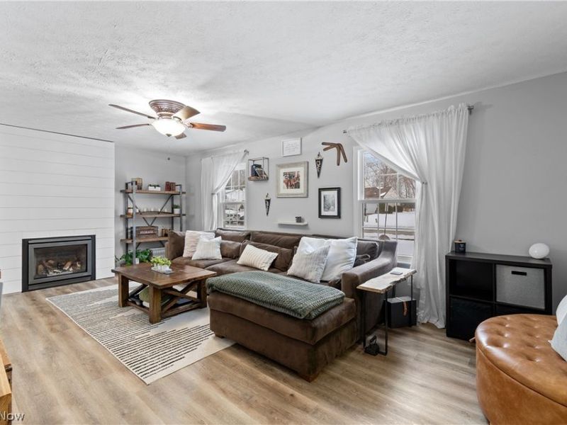 695 Hillcrest Drive, Wadsworth, OH 44281 Photo 4