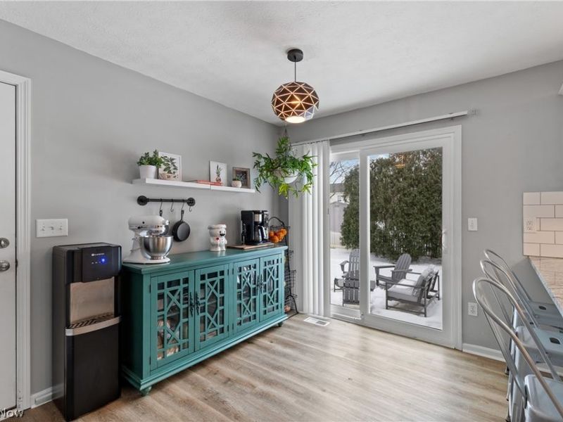 695 Hillcrest Drive, Wadsworth, OH 44281 Photo 7