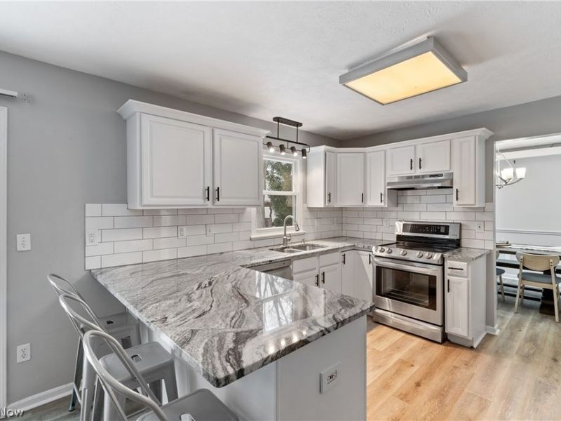 695 Hillcrest Drive, Wadsworth, OH 44281 Photo 9