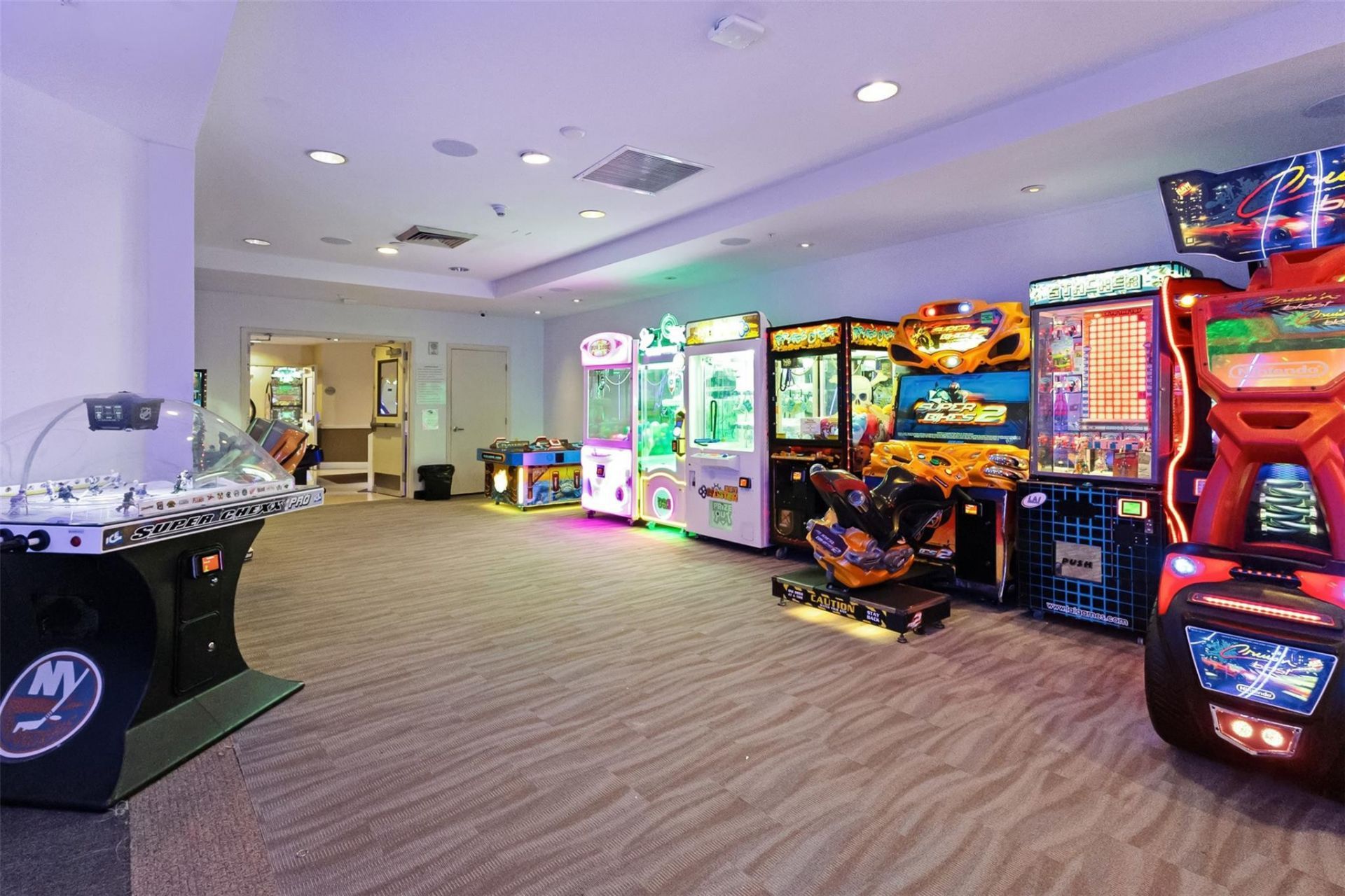 18001 Collins Avenue, Sunny Isles Beach, FL 33160 Photo