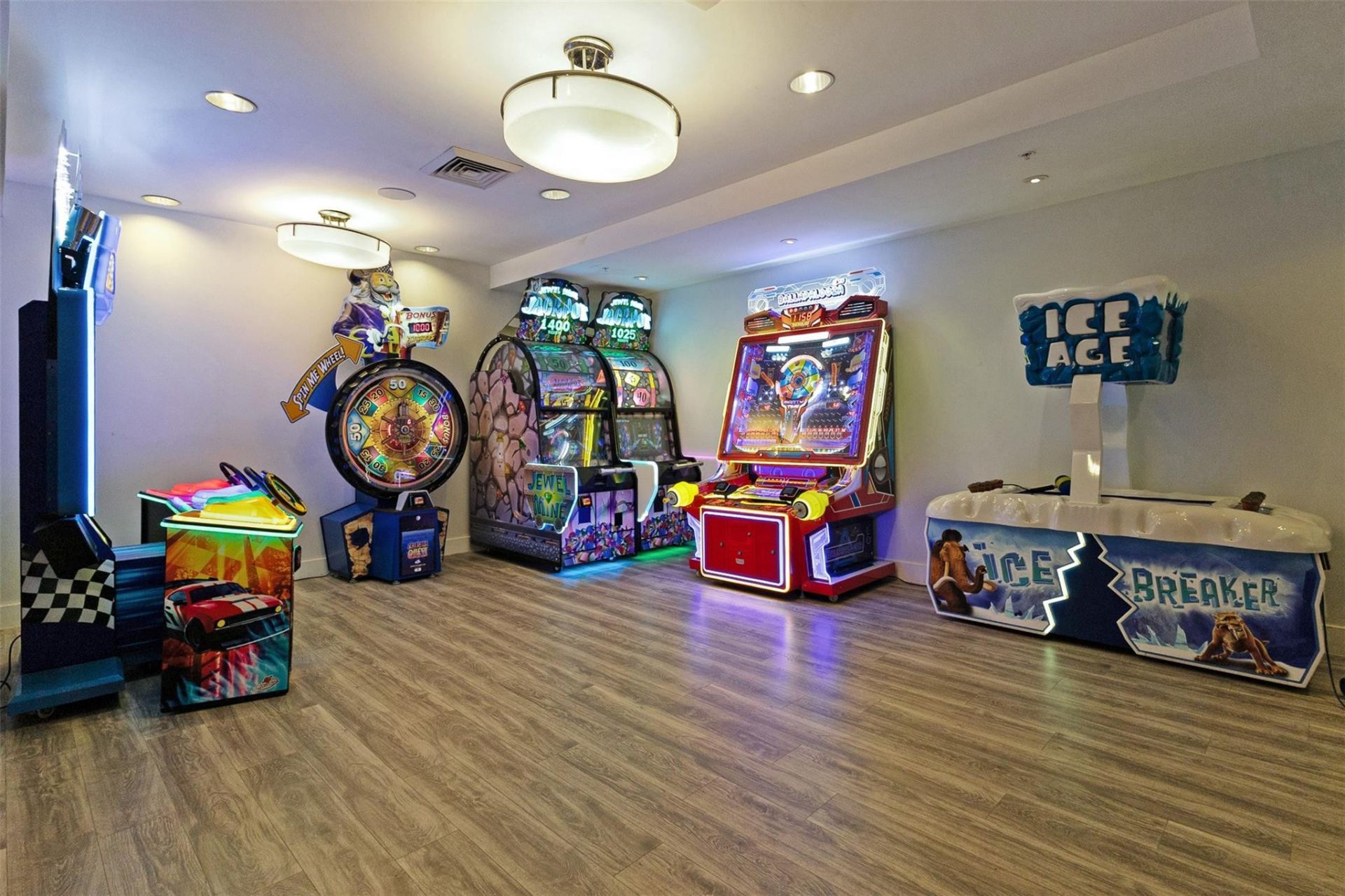 18001 Collins Avenue, Sunny Isles Beach, FL 33160 Photo