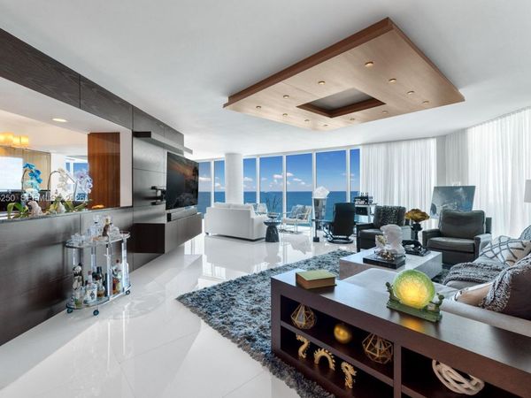 2711 S Ocean Dr, Unit 905, Hollywood, FL 33019