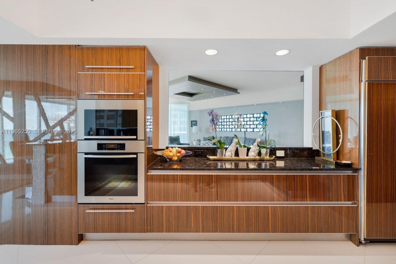 2711 S Ocean Dr, Unit 905, Hollywood, FL 33019 Photo