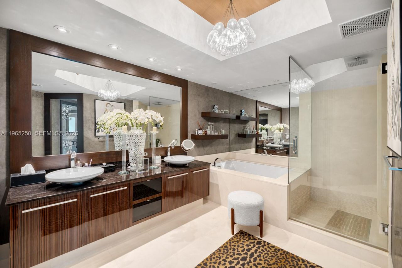 2711 S Ocean Dr, Unit 905, Hollywood, FL 33019 Photo