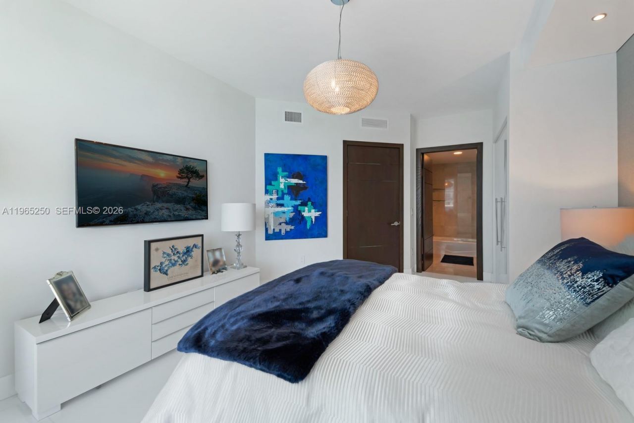 2711 S Ocean Dr, Unit 905, Hollywood, FL 33019 Photo