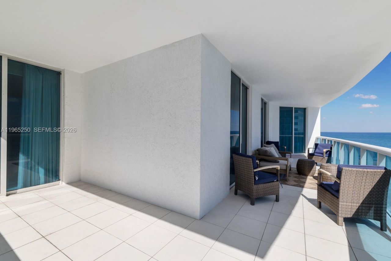 2711 S Ocean Dr, Unit 905, Hollywood, FL 33019 Photo