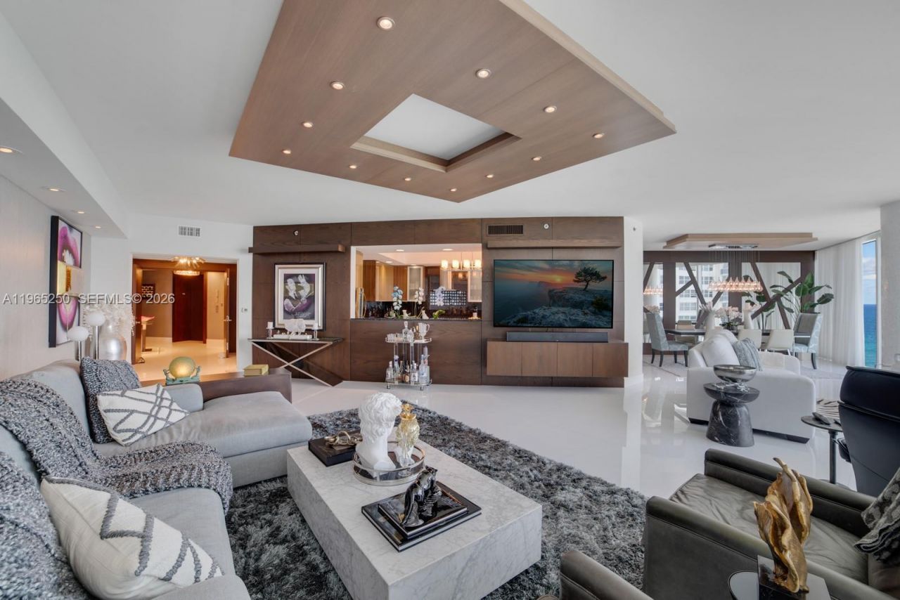 2711 S Ocean Dr, Unit 905, Hollywood, FL 33019 Photo