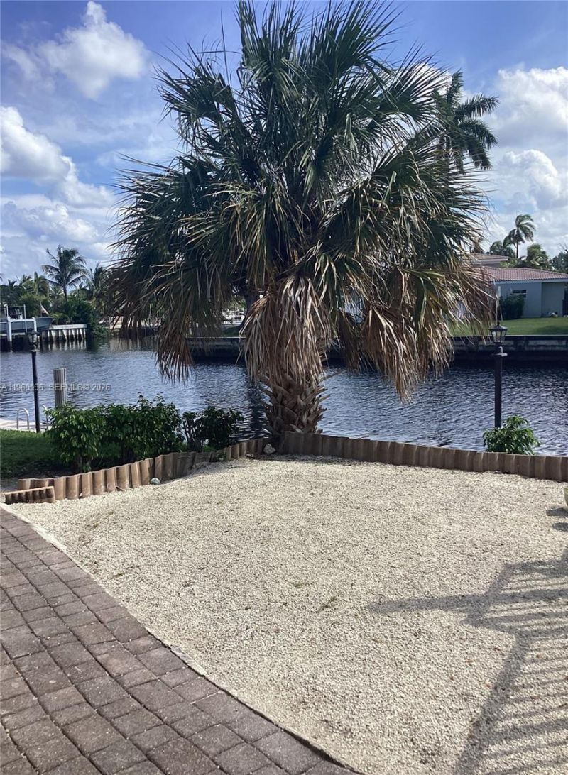 840 Pine Dr , Unit 204, Pompano Beach, FL 33060 Photo