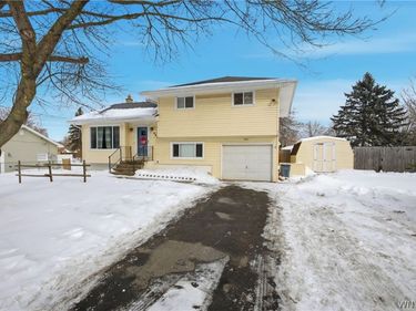 987 Lockport Road, Youngstown, NY 14174