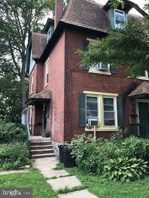 100 N Clifton Avenue, Aldan, PA 19018 Main Photo