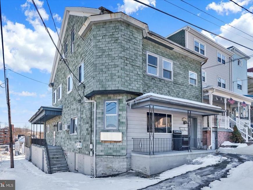 49-51 N Walnut Street, Mount Carmel, PA 17851 Main Photo