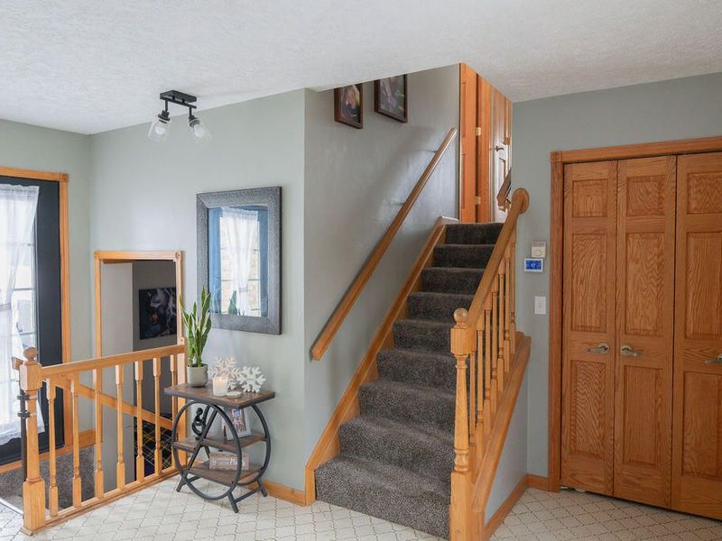 2824 Balsam Drive, Springfield, OH 45503 Photo 3