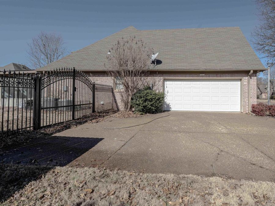Property Image 36