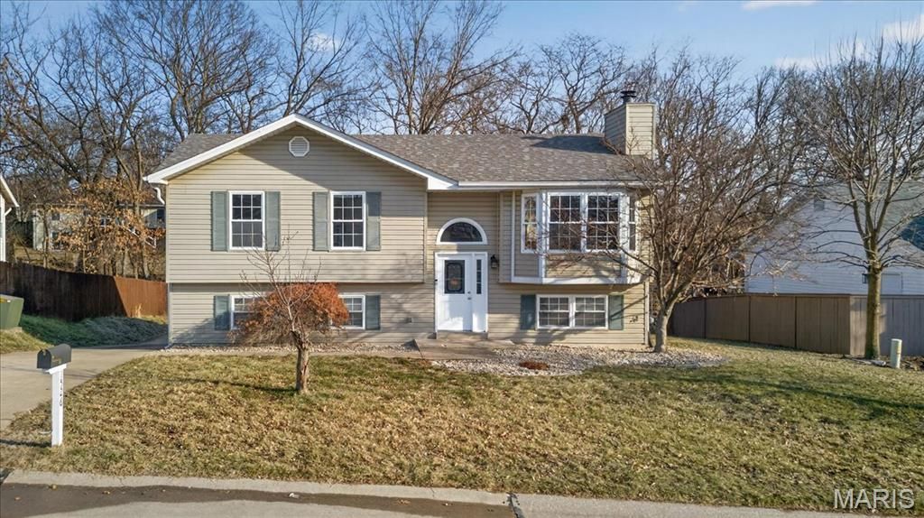 1526 Athens Drive, Saint Peters, MO 63376 Main Photo