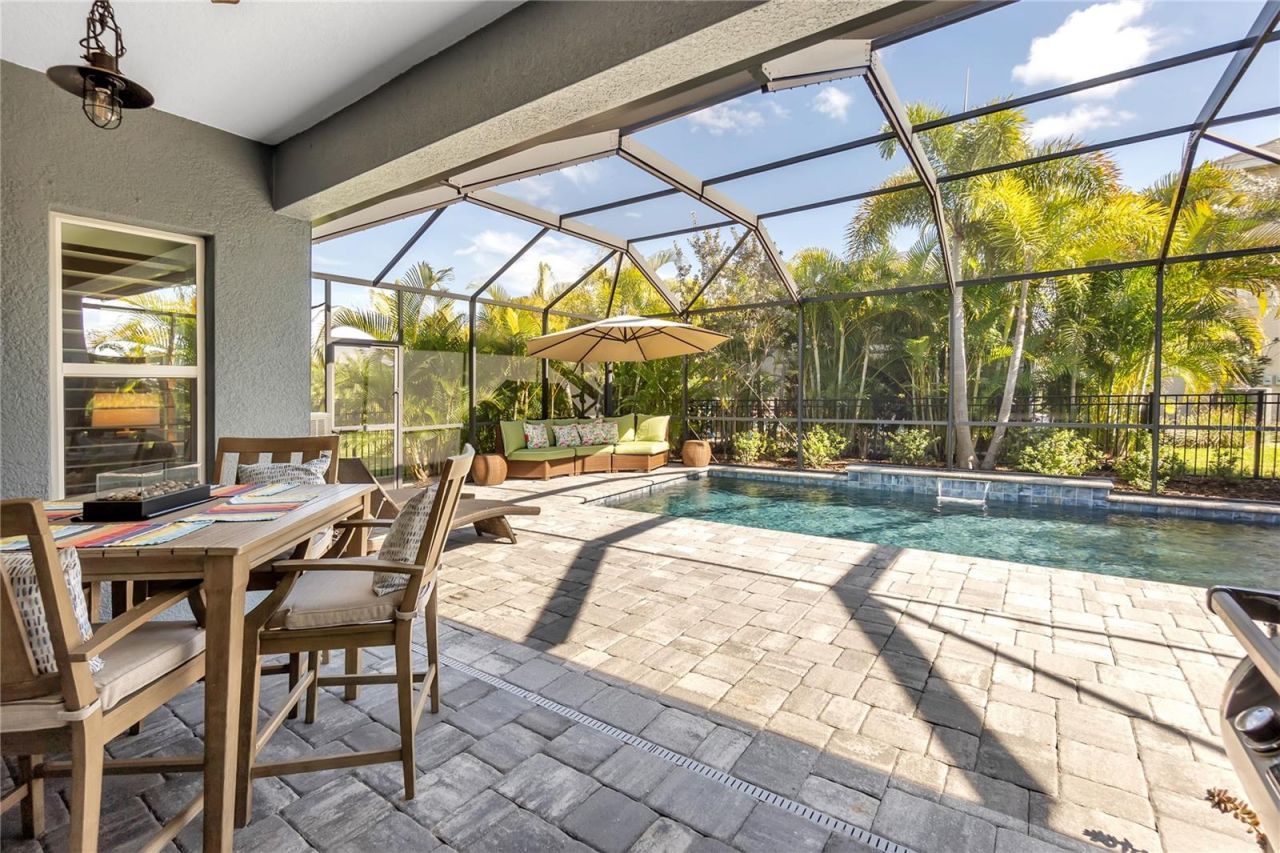 6423 Tideline Drive, Apollo Beach, FL 33572 Photo