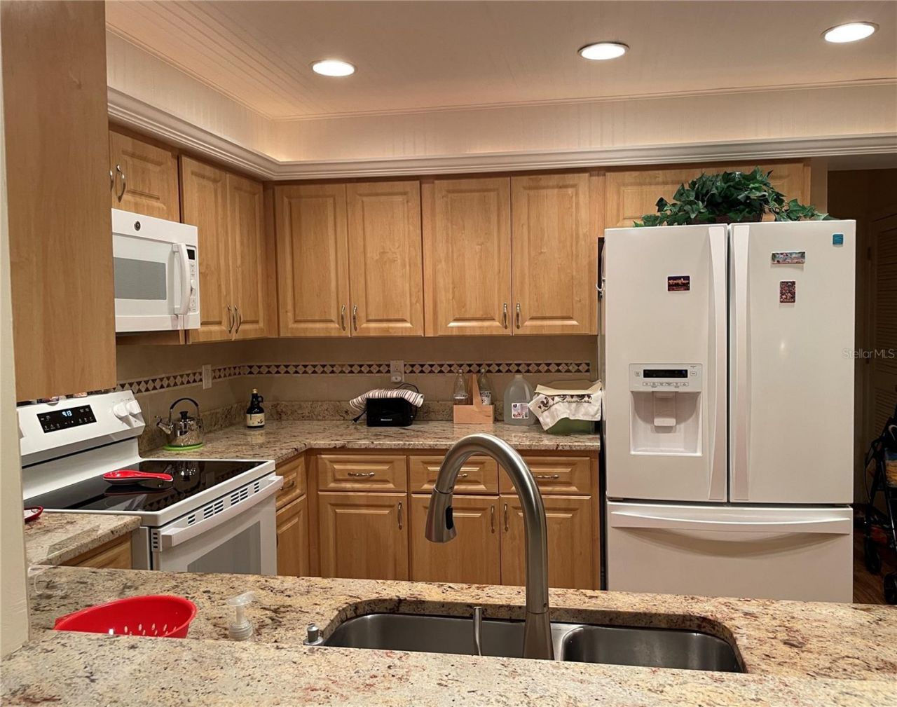 5624 Palm Aire Drive, Unit V105, Sarasota, FL 34243 Photo