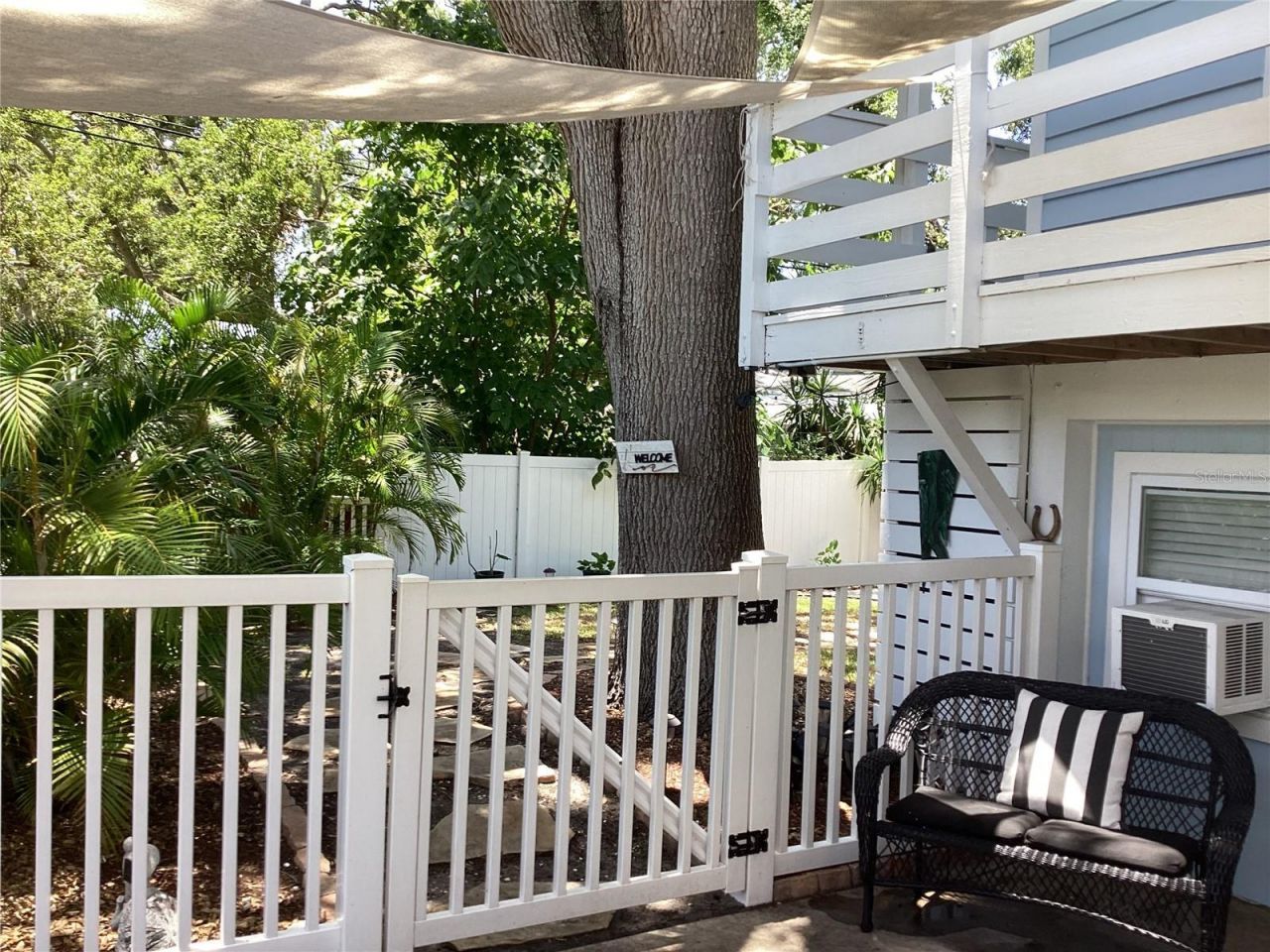 401 Pennsylvania Avenue, Crystal Beach, FL 34681 Photo