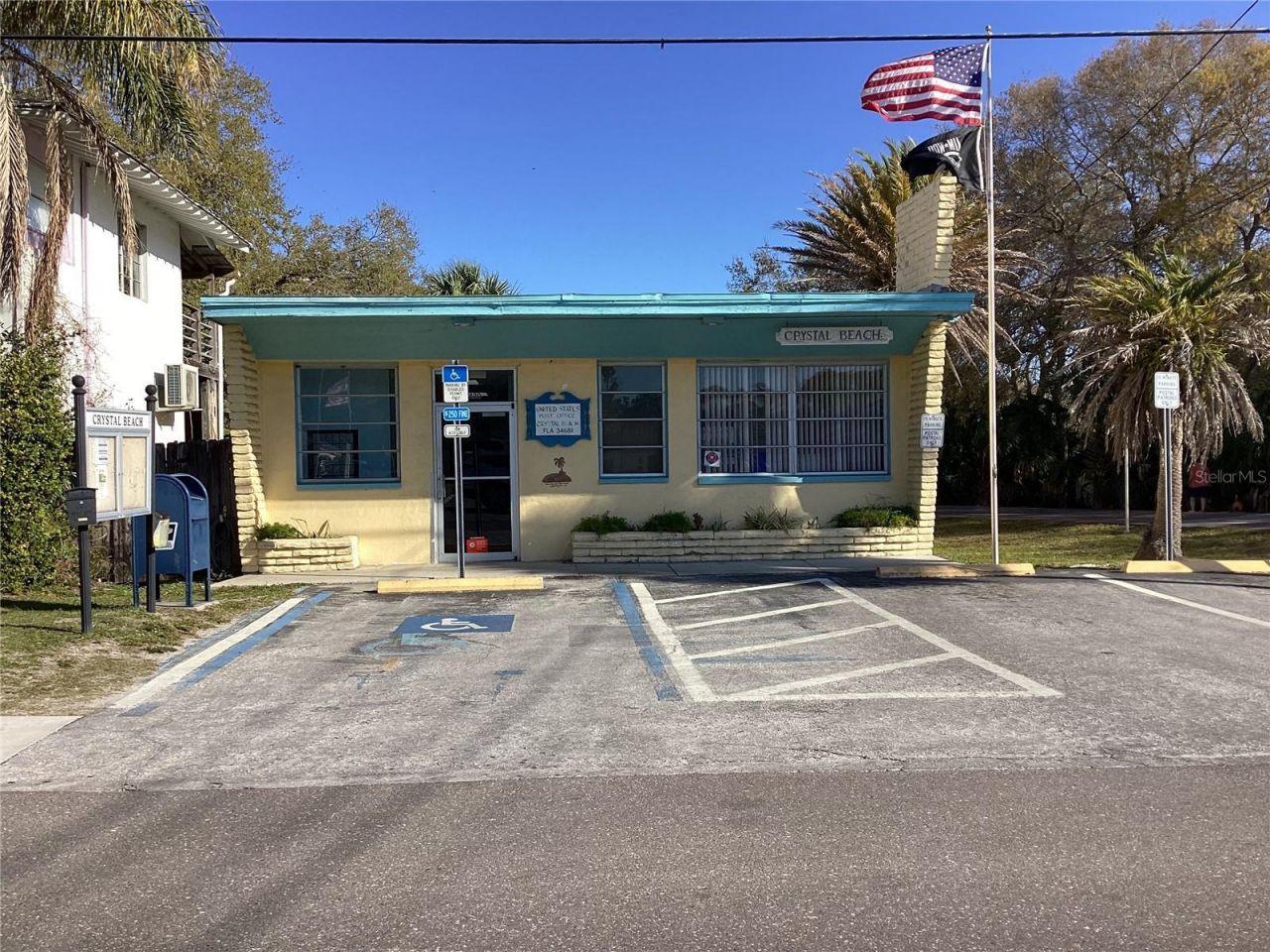 401 Pennsylvania Avenue, Crystal Beach, FL 34681 Photo